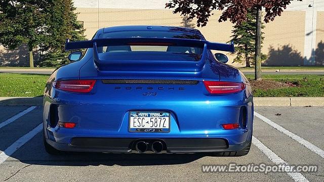 Porsche 911 GT3 spotted in St.Catharines,On, Canada