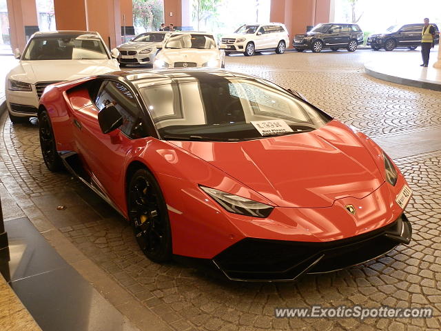 Lamborghini Huracan spotted in Dubai, United Arab Emirates