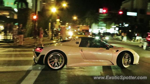 Porsche 918 Spyder spotted in Miami, Florida