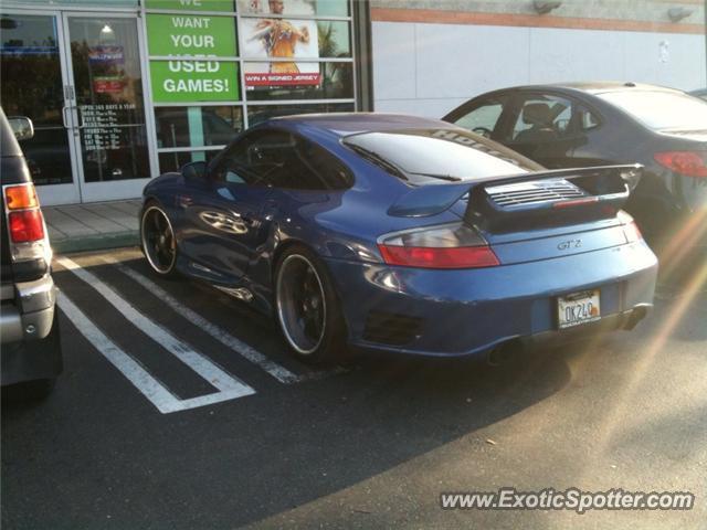 Porsche 911 GT2 spotted in Los Angeles, California