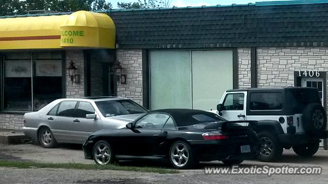 Porsche 911 Turbo spotted in Downers Grove, Illinois