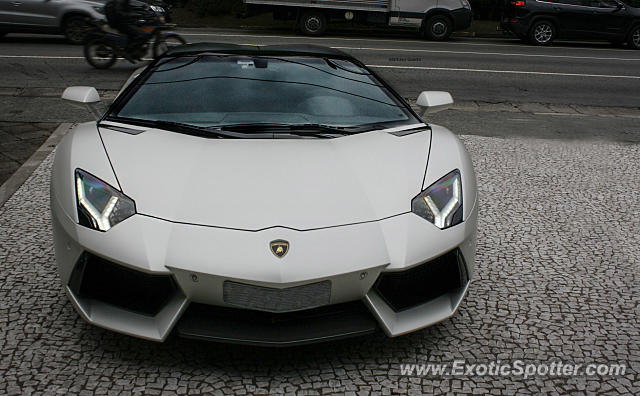 Lamborghini Aventador spotted in São Paulo, Brazil