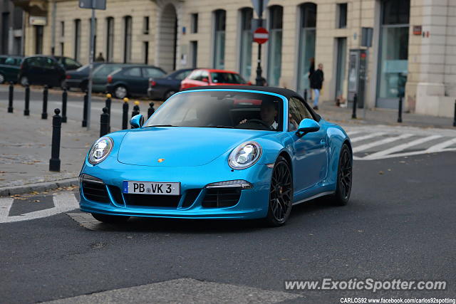 Porsche 911 spotted in Warsaw, Poland