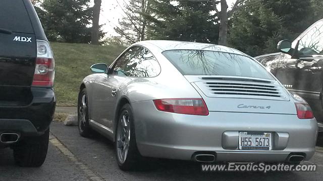 Porsche 911 spotted in Downers Grove, Illinois