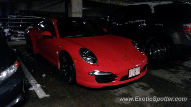 Porsche 911 spotted in Oak Brook, Illinois