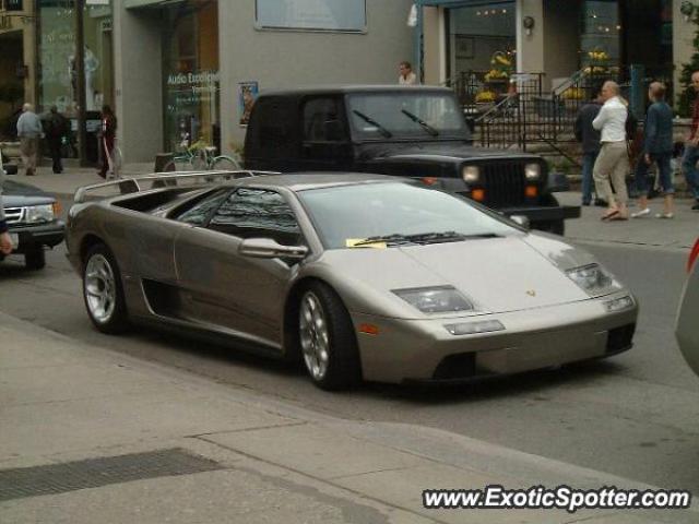 Lamborghini Diablo spotted in Toronto, Canada