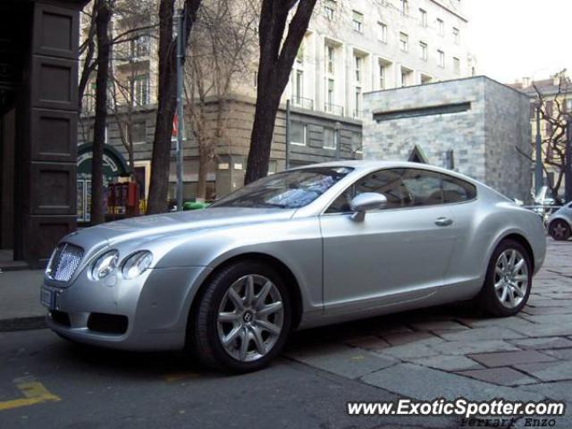 Bentley Continental spotted in Milan, Italy