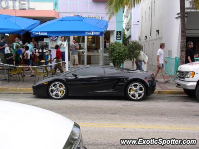 Lamborghini Gallardo spotted in South Beach, Florida