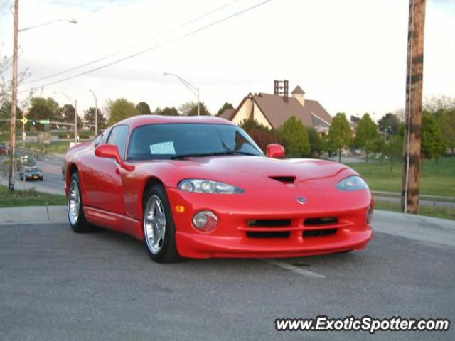 Dodge Viper spotted in Omaha, Nebraska