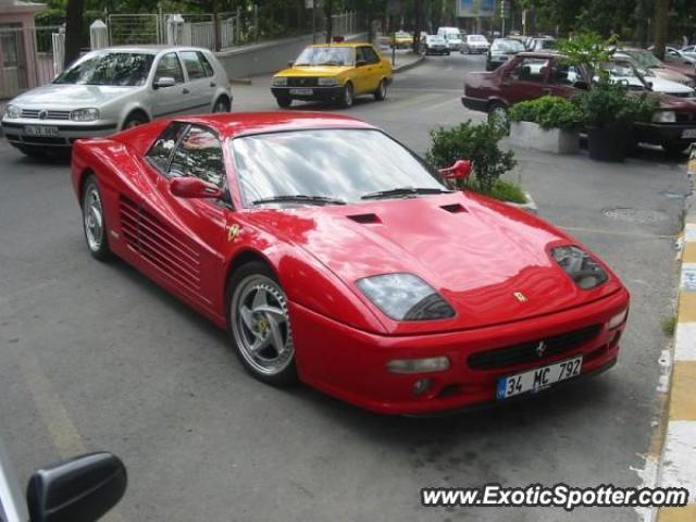 Ferrari Testarossa spotted in Istanbul, Turkey