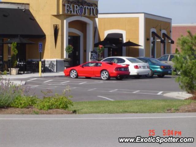 Lotus Esprit spotted in Chesterfield, Missouri