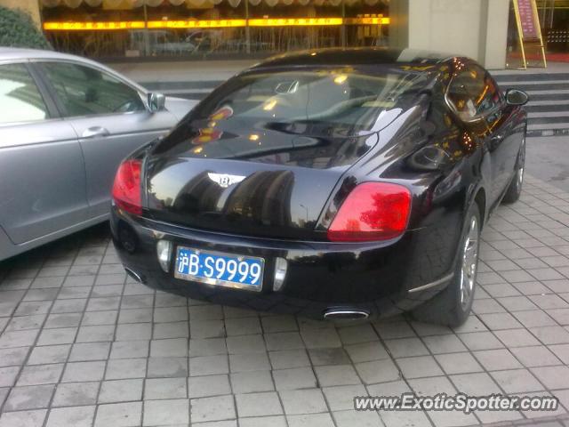 Bentley Continental spotted in Shanghai, China