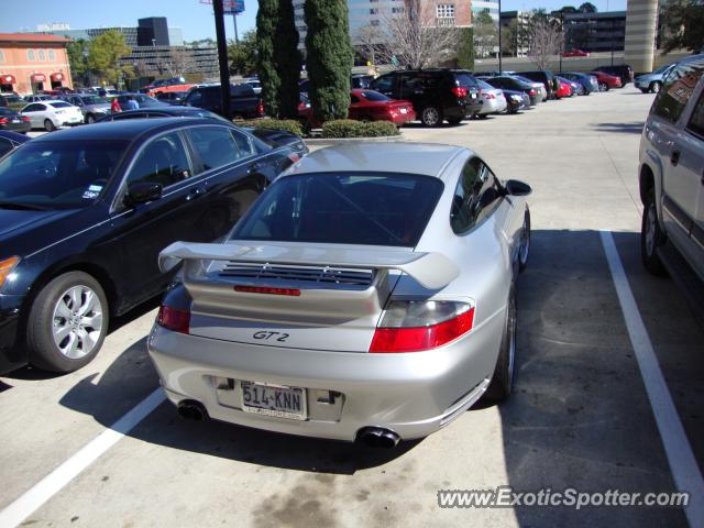 Porsche 911 GT2 spotted in Houston, Texas