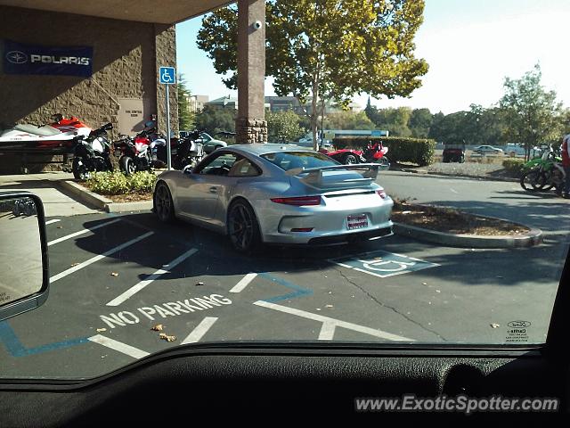 Porsche 911 GT3 spotted in Roseville, California