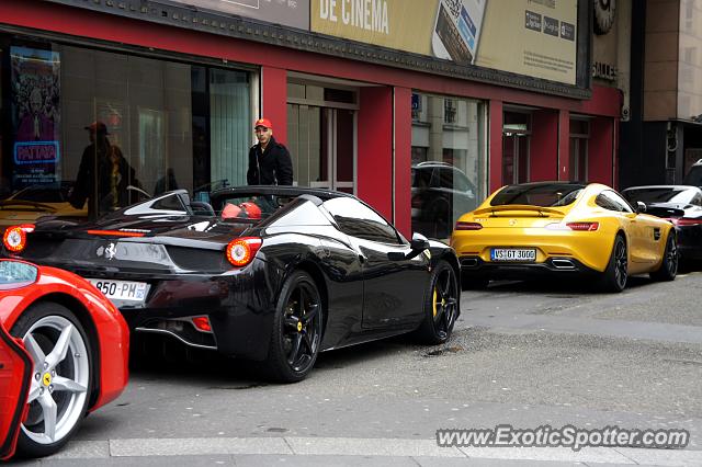 Ferrari 458 Italia spotted in Paris, France