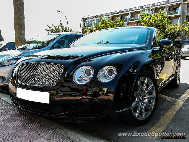 Bentley Continental spotted in Empuriabrava, Spain