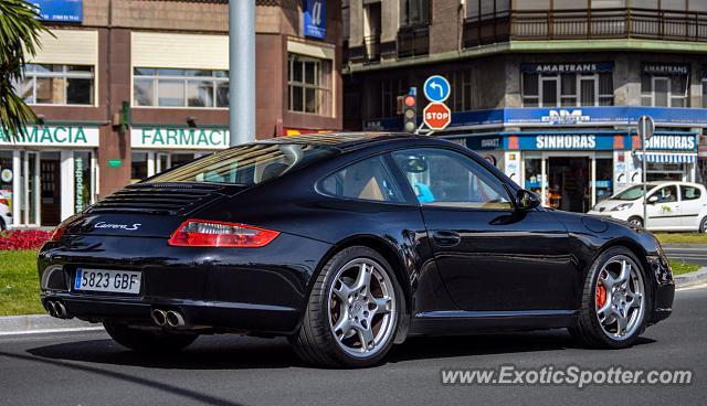 Porsche 911 spotted in Alicante, Spain