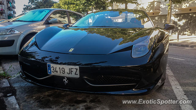 Ferrari 458 Italia spotted in Girona, Spain