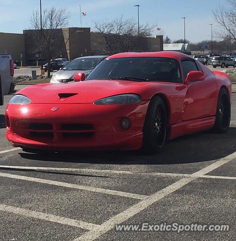 Dodge Viper spotted in Mattoon, Illinois