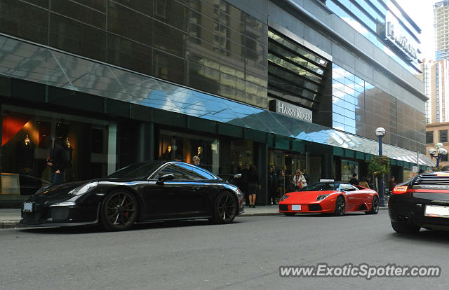 Porsche 911 GT3 spotted in Toronto, Canada