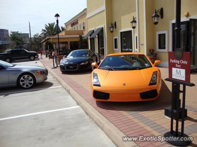 Lamborghini Gallardo spotted in Houston, Texas