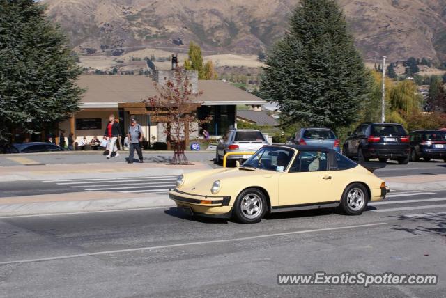 Porsche 911 spotted in Wanaka, New Zealand