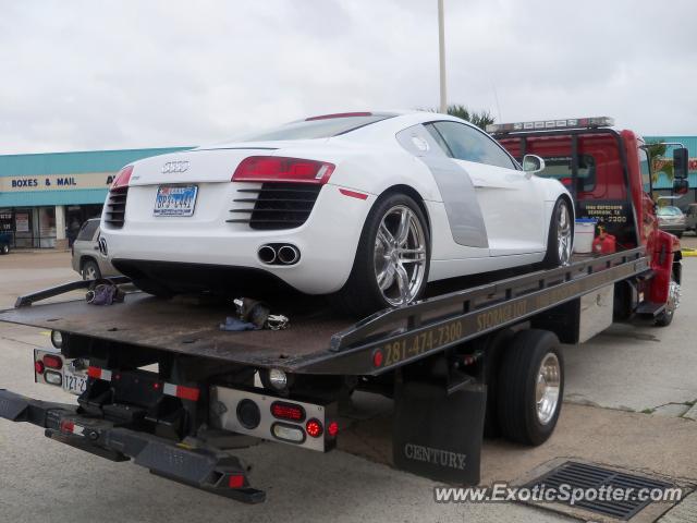 Audi R8 spotted in Seabrook, Texas