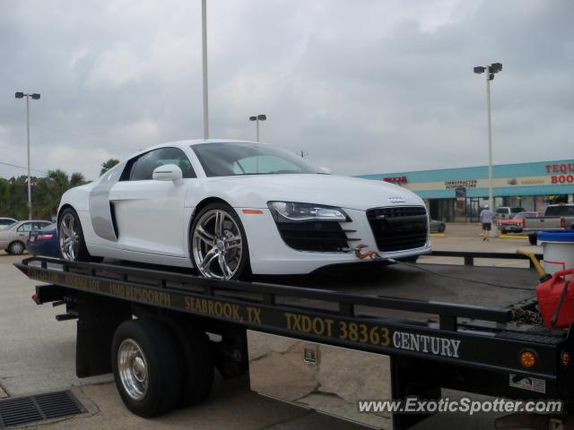 Audi R8 spotted in Seabrook, Texas