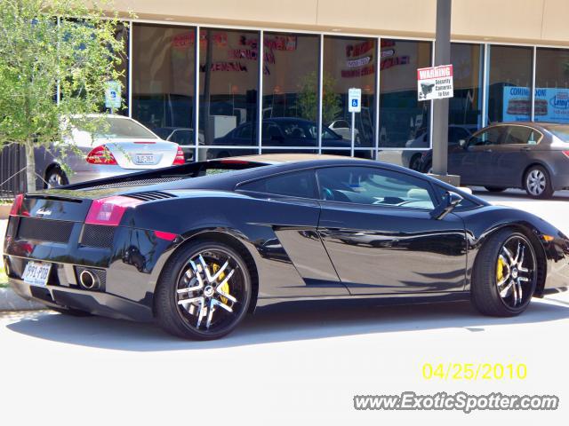 Lamborghini Gallardo spotted in Kemah, Texas