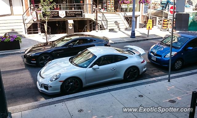 Porsche 911 GT3 spotted in Toronto, Ontario, Canada