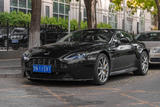 Aston Martin Vantage