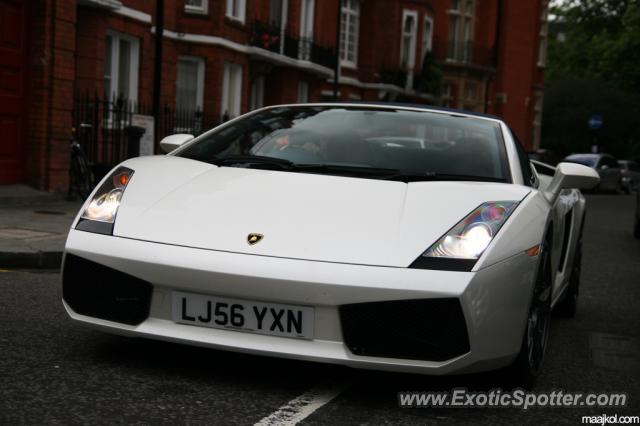 Lamborghini Gallardo spotted in London, United Kingdom