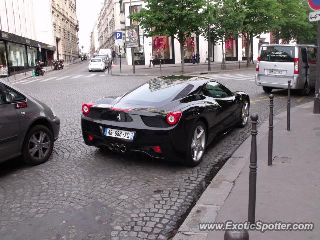 Ferrari 458 Italia spotted in Paris, France