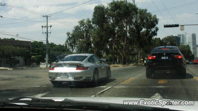 Porsche 911 spotted in Guadalajara, Mexico