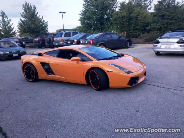 Lamborghini Gallardo spotted in Deerpark, Illinois