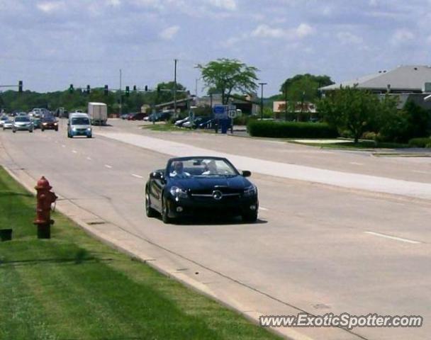 Mercedes SL 65 AMG spotted in Lake Zurich, Illinois