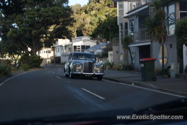 Bentley Continental spotted in Wellington, New Zealand