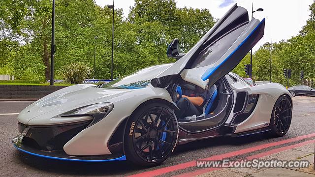 Mclaren P1 spotted in London, United Kingdom