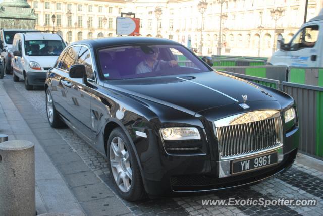 Rolls Royce Ghost spotted in Paris, France