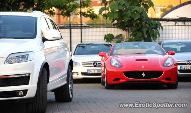 Ferrari California spotted in Istanbul, Turkey