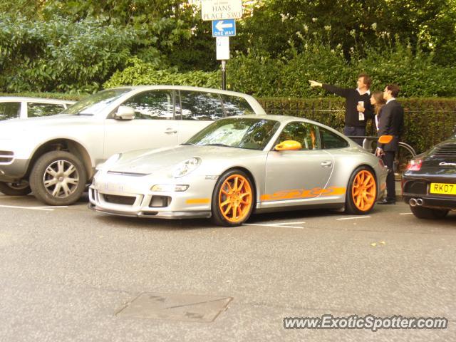 Porsche 911 GT3 spotted in London, United Kingdom