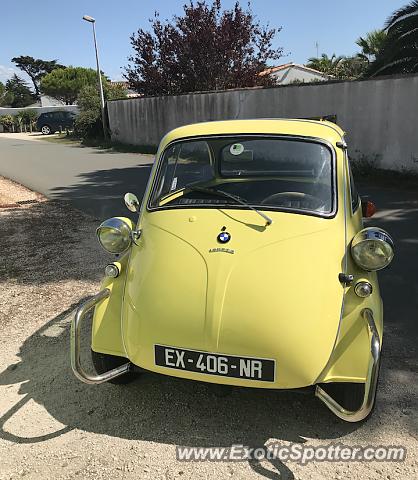 Other Vintage spotted in St-Martin-de-Ré, France