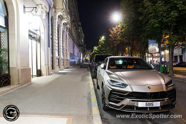 Lamborghini Urus spotted in Paris, France