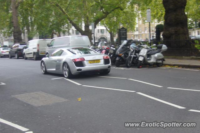 Audi R8 spotted in Knightsbridge, United Kingdom