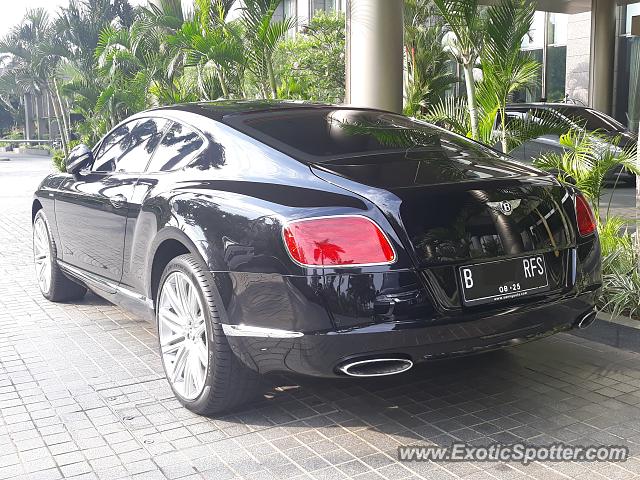 Bentley Continental spotted in Jakarta, Indonesia