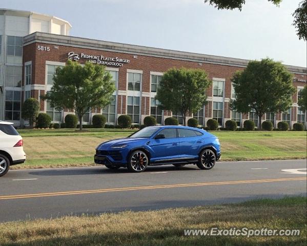 Lamborghini Urus spotted in Charlotte, North Carolina