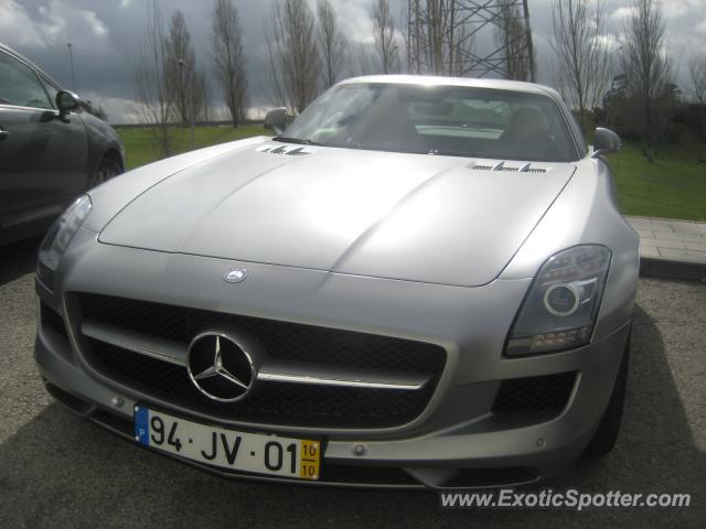 Mercedes SLS AMG spotted in Aveiro, Portugal