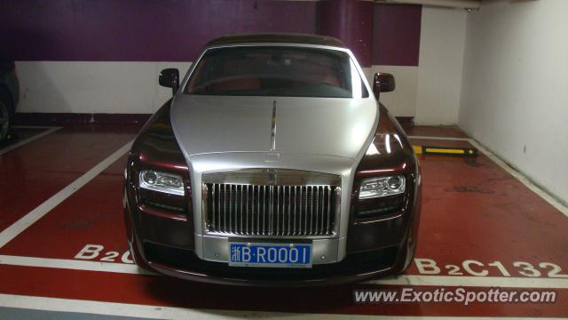 Rolls Royce Ghost spotted in SHANGHAI, China