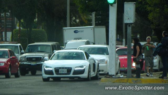 Audi R8 spotted in Guadalajara, Mexico