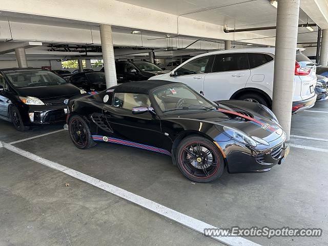 Lotus Elise spotted in Marina del Rey, California